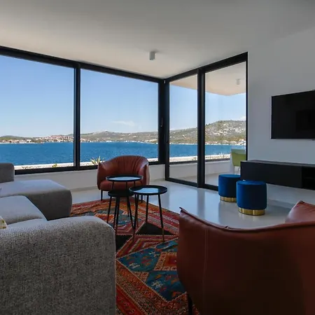Appartement Breathtaking Seafront Elegance Luxury Penthouse *