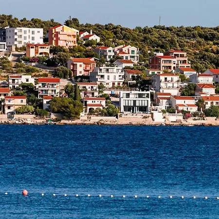 Breathtaking Seafront Elegance Luxury Penthouse Apartman Razanj