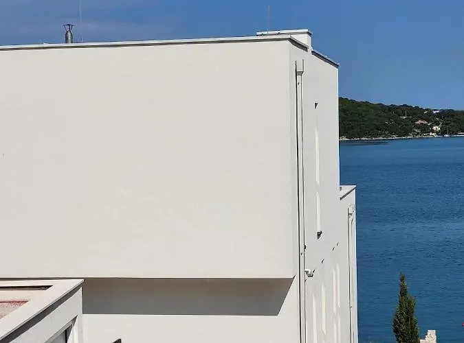 Daire Breathtaking Seafront Elegance Luxury Penthouse *