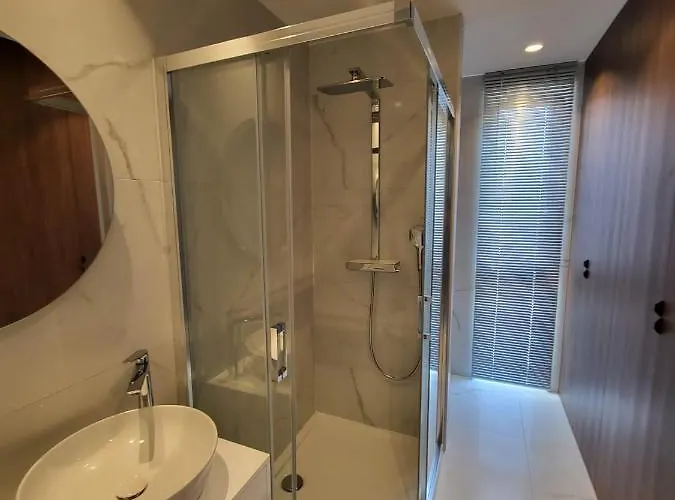 Daire Breathtaking Seafront Elegance Luxury Penthouse Ražanj